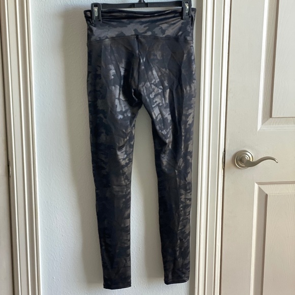 SPANX Faux Leather Camo Black Legging - Picture 6 of 6